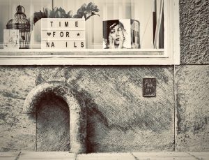 Time for nails, Strindbergsgatan